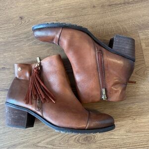 Pikolinos Brown Leather Ankle Boots with Tassel